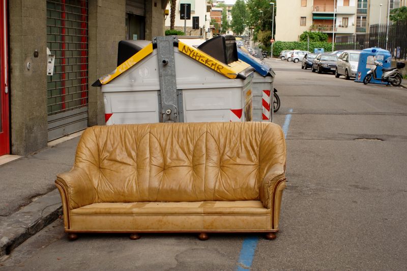 Sofa Disposal in Sacramento, CA
